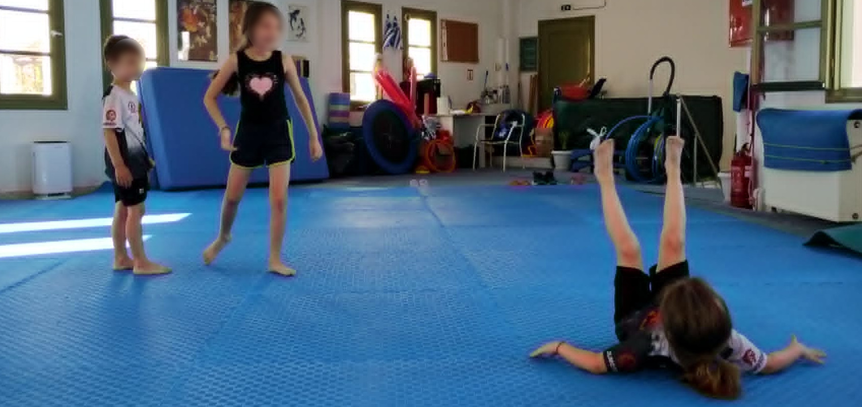 kids are falling